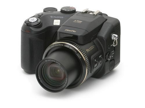 finepix s7000-FINEPIX是什么牌子的相机？